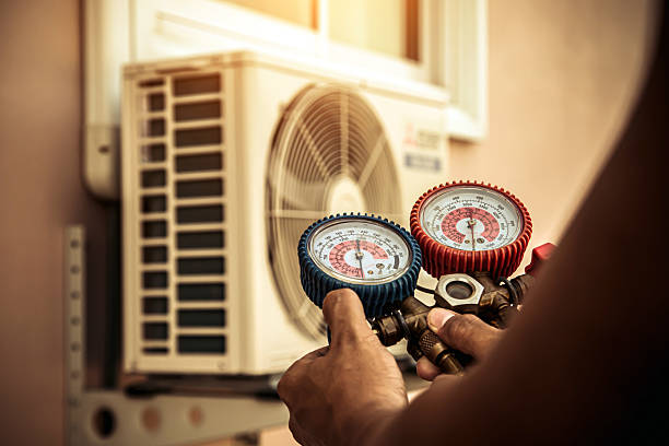 Professional Ductwork Repair technician working in North Java, NY